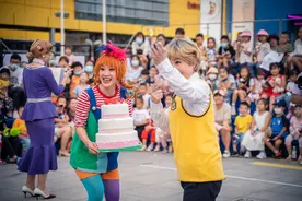 辽宁人民艺术剧院在沈演绎瑞典经典儿童剧《长袜子皮皮》图片