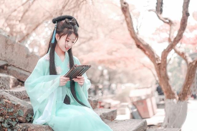 烟如柳诗词二十五首