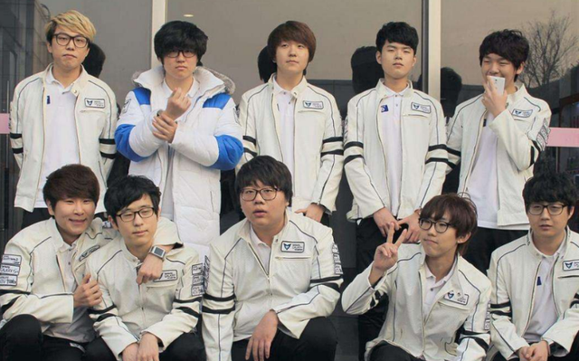 deft是什么意思啊（从Deft到戴先生他身上始终带着三星十子的倔强）