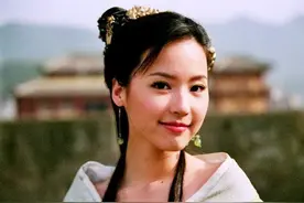 “马景涛前妻”吴佳妮：23岁结婚生子，十年婚姻到头后独自养孩子图片