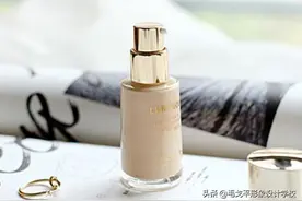 气垫、粉底、BB霜、CC霜的区别是啥？选购底妆前你必须了解的事图片