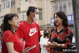初三班主任，用照片记录下女儿中考第一天图片