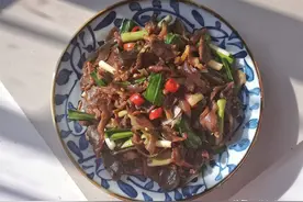 男人都爱的下酒菜，成本也就10块钱，香辣脆嫩有嚼头，下酒真香图片