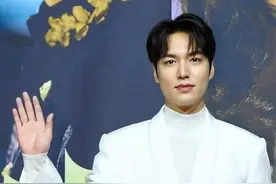 韩星也难逃“本山定律”？李敏镐脸变方显僵硬，不复早年颜值巅峰图片