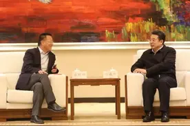 盘锦市委书记会见美国迈图高新材料集团中国区总裁秦晓新一行图片