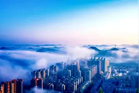 县城迁移后，还是那座城却不是那个名，A县的老县城成了B县的县城图片