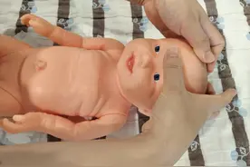 明馨天使带娃秘籍之“人间幼崽”如何洗个高质量的澡？图片