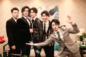 仝卓郑云龙后阿云嘎又被曝年龄造假，网友：《声入人心》有毒图片