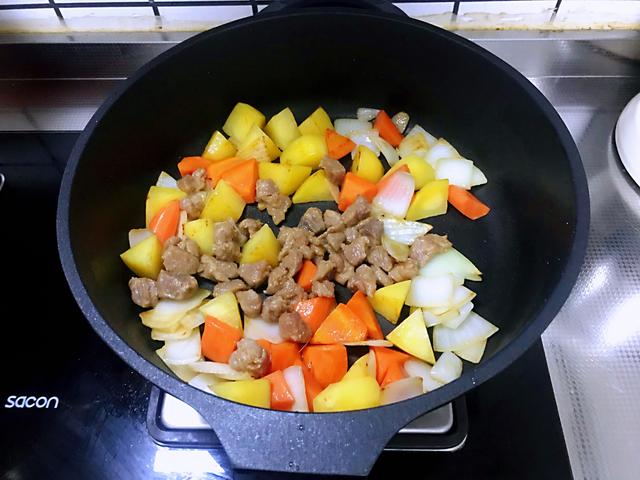 入秋，多给孩子吃这肉，富含多种氨基酸，补钙强体质，长个又长劲