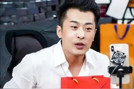 辛巴13小时卖20亿、天佑复出单场打赏2万？都是时代畸形后的产物图片