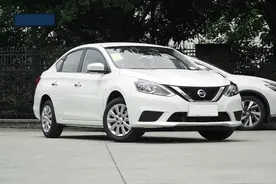 日产“小天籁”，空间舒适宽敞，省油自动挡，便宜可靠，实拍轩逸图片