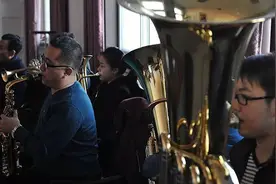 年产值近3亿元 乐器小镇奏出乡村振兴美好乐章图片