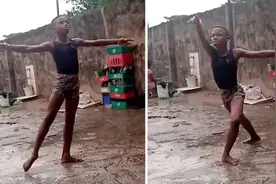 非洲小弟弟雨中跳芭蕾，居然被纽约芭蕾剧院看中了图片