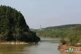 祖屋与斗笠图片