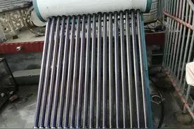 用了5年的太阳能里都有啥？打开之后真的涨见识了图片