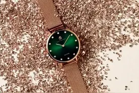 “火爆”的ins风轻奢钻石女表，一眼就心动，浪漫“表”达爱图片