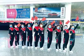 最美红旗小姐姐使儋州小调红遍全国图片