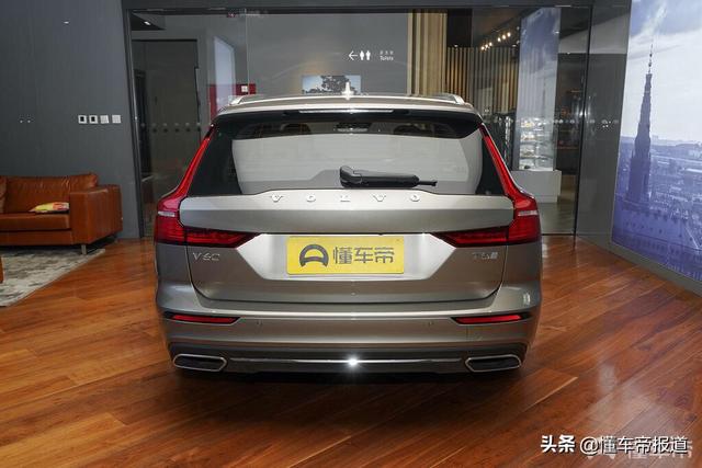 或为最美旅行车？实拍全新沃尔沃V60，33.99万元起售
