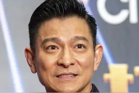 香港乐坛的“三皇五帝”和他们的音乐代表作图片