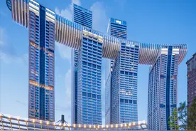 世界纪录！重庆躺平式摩天楼，耗资240亿，250米高空藏森林图片