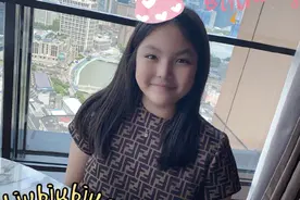 李湘晒12岁女儿庆生照，王诗龄穿去年旧衣服，蛋糕也是p的超低调图片