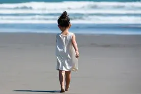 孩子不自律是本能，父母让他自律是本事图片