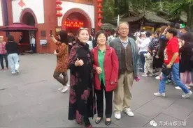 国庆街拍大赏！黄金周7天水灵妹镜头下这50个美好瞬间，快来找找看有你吗？图片