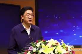 朱永新｜南战军：我们在这里仰望星空；阅读引动金城，书香浸润未来图片