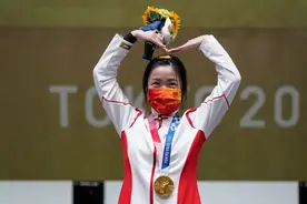 冲上热搜！奥运夺金的清华姑娘，背后的“马约翰班”不简单……图片