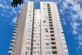 伪造国土证骗预售10余年难办产权，有官员被处理！西安加速处置不动产历史问题图片