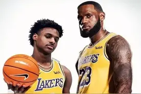 NBA有几对传奇父子拿过总冠军，科比、库里做不到，詹姆斯在路上图片