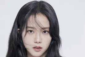 韩国第一美女？BLACKPINK金智秀获“最美K-POP艺人”投票第一图片