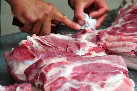 猪肉大降价，保存不要用水洗，教你保存妙招，猪肉新鲜不变质图片