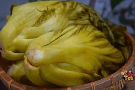酸菜正宗家庭做法，腌制3天就能吃，脆爽可口，越放越好吃图片