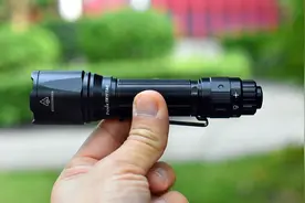 将经典传承下去--Fenix TK11 TAC手电开箱图片