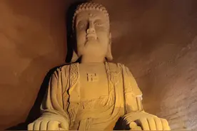 乐山大佛，东方佛都图片