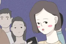 女人分手后的真实状态：还在偷偷打探着对方（漫画）图片