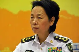 我国第二位女中将，徐莉莉，巾帼不让须眉图片