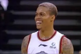 北控男篮内部大清洗，孙桐林恐离队，马布里准备挖广厦墙角图片