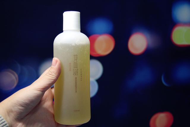 甄沐龙血树洗护发套装——让秀发重回年轻浓密