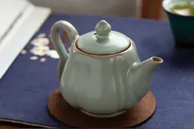 正品銮玉汝窑天青开片南瓜壶图片
