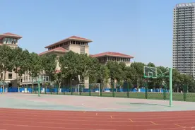 “性价比最高”的省级重点高中-「郑州二中」图片