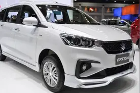 铃木版“五菱宏光”亮相，1.2T+CVT，比宝骏730还宽裕图片