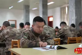 新年探营：带你感受不一样的军校新年图片