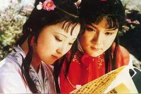 红楼情思乐中来——听吴碧霞老师讲《红豆曲》图片