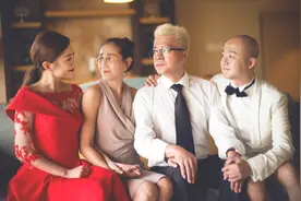 儿女大婚妈妈们应该穿什么？不妨试试这3件！得体端庄还能遮肉图片