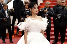 “耿直欲望女王”辛芷蕾之“豪横转运”记图片