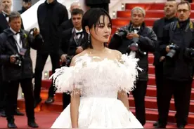 “耿直欲望女王”辛芷蕾之“豪横转运”记图片