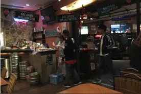 神户夜店醉撩日本美眉图片