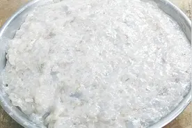 火锅必点菜，虾滑纯手工无添加家庭版做法，口感鲜甜味美峰哥美食视频封面